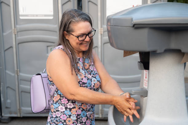 Best Handicap porta potty rental  in West Pensacola, FL